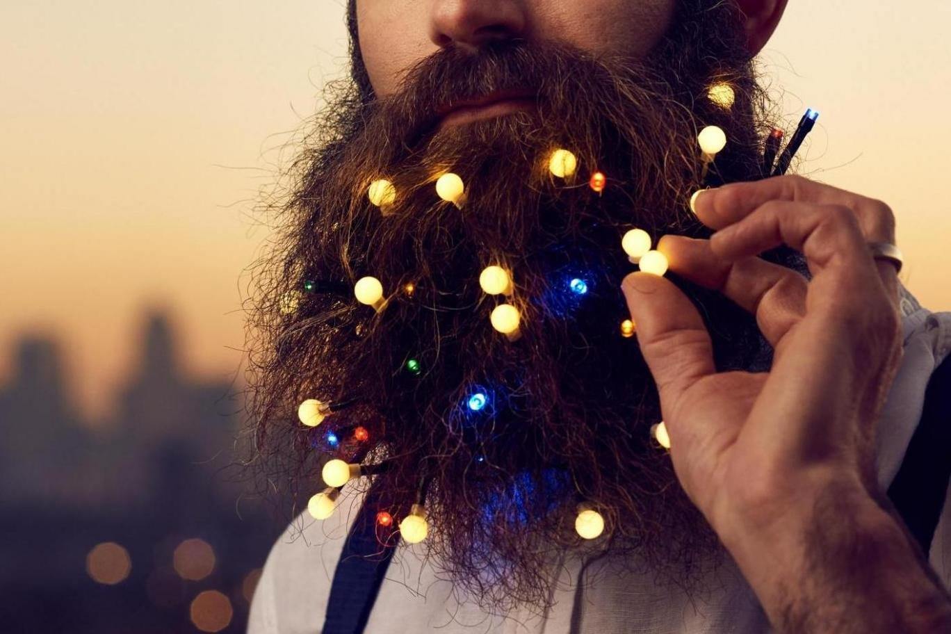 6 ingenious ways to decorate your beard this Christmas - Bearded Pleasures 